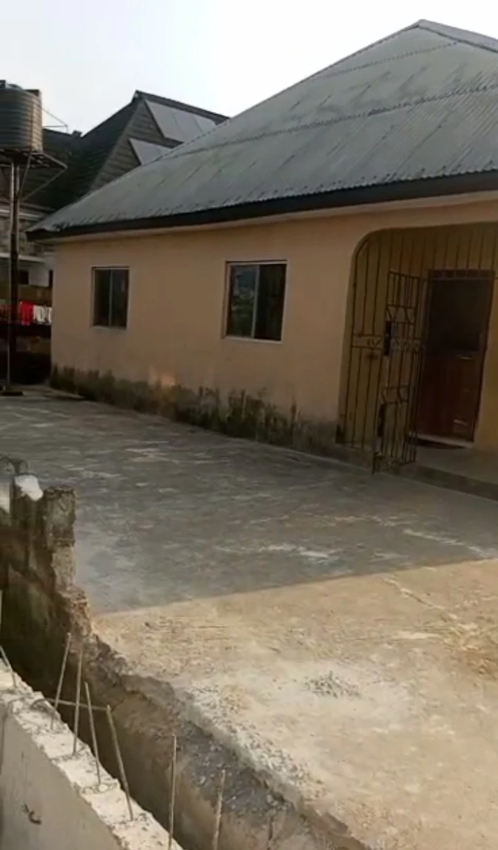 Bungalow for Sale in Agharho, Delta - Image 2