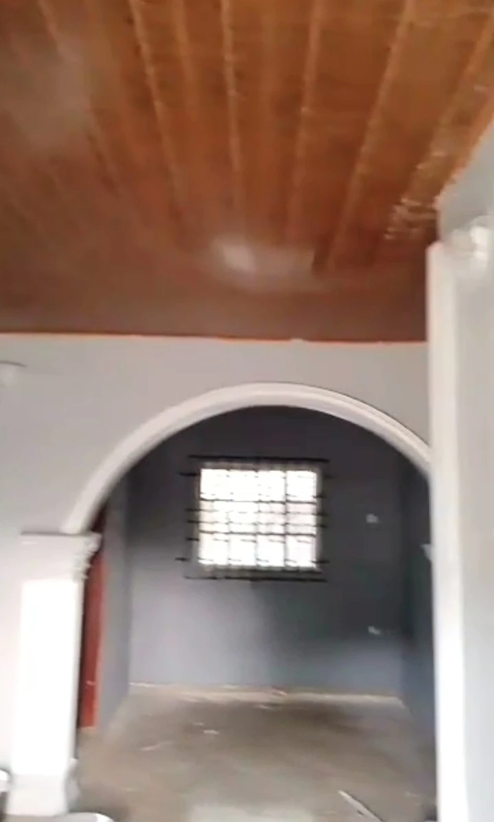 2 Bedroom Flat for Rent in Osubi Warri Delta state, Delta - Image 1