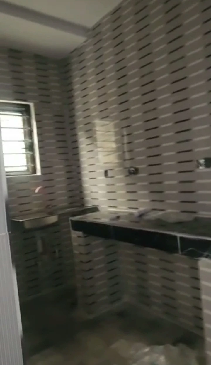1 Bedroom Flat for Rent in UGHOTON, Delta - Image 3