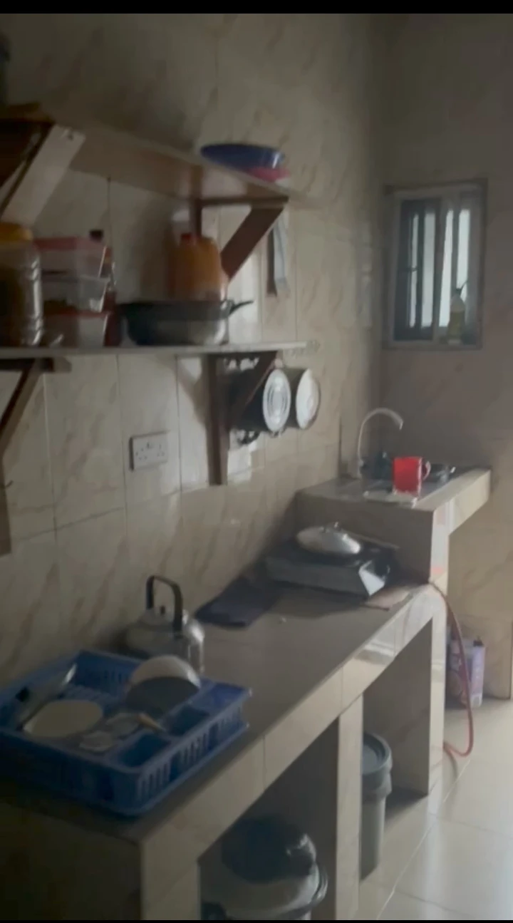 1 Bedroom Flat for Rent in Otokutu, Delta - Image 3