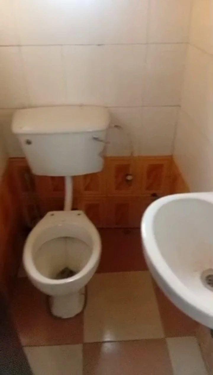 Office Space for Rent in NNPC Complex road Ekpan, Delta - Image 3