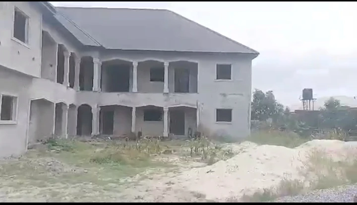 2 Bedroom Flat for Sale in Afiesere, Delta - Image 1