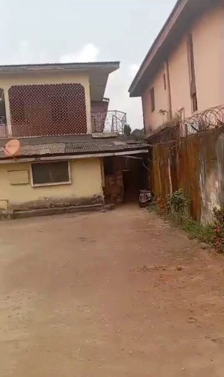 3 Bedroom Flat for Sale in Adesuwa, Edo - Image 2