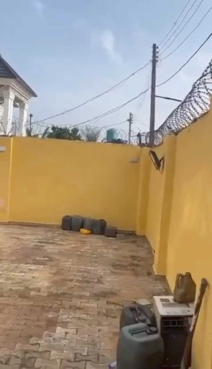 Duplex for Sale in Country home, Edo - Image 3