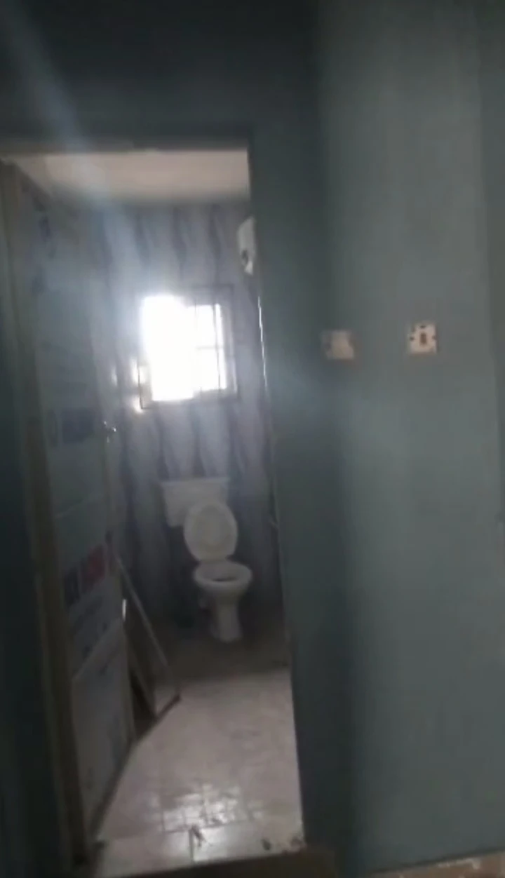 1 Bedroom Flat for Rent in Okuokoko, Delta - Image 2