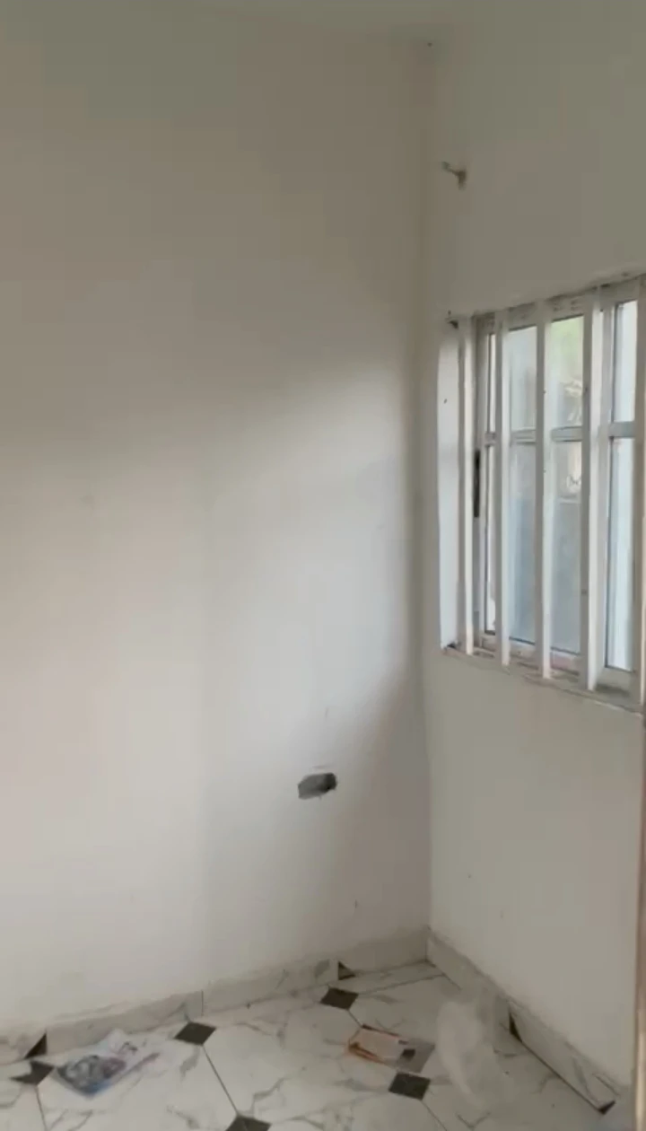 2 Bedroom Flat for Rent in Udu Warri, Delta - Image 3