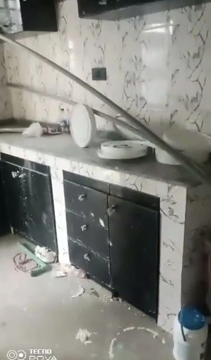 2 Bedroom Flat for Rent in otokutu, Delta - Image 2