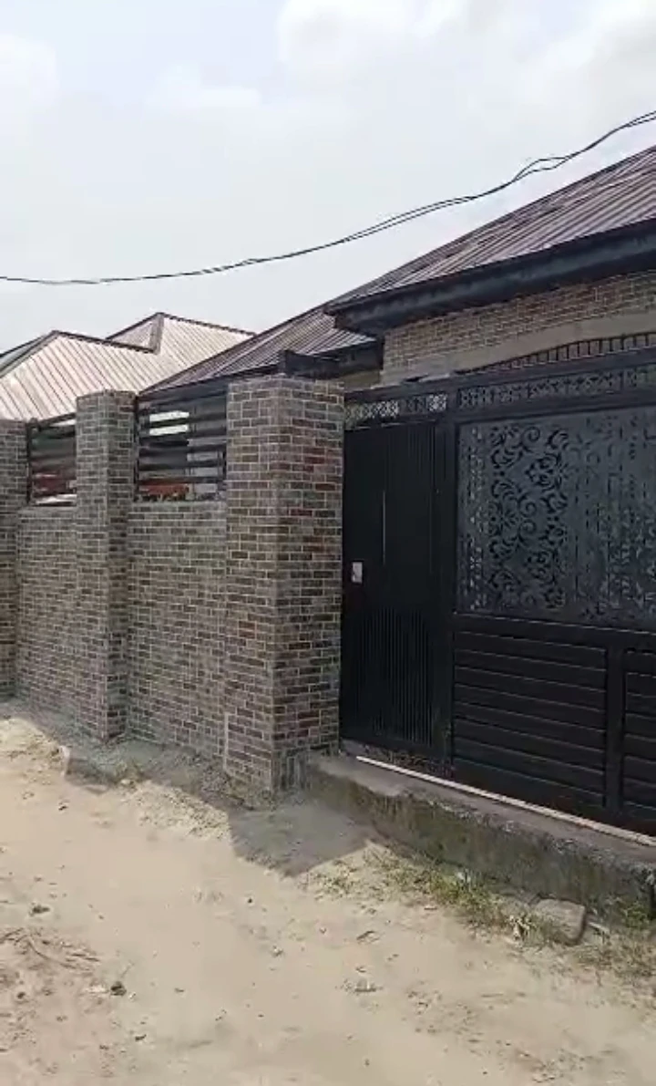 Bungalow for Sale in UGHOTON, Delta - Image 2