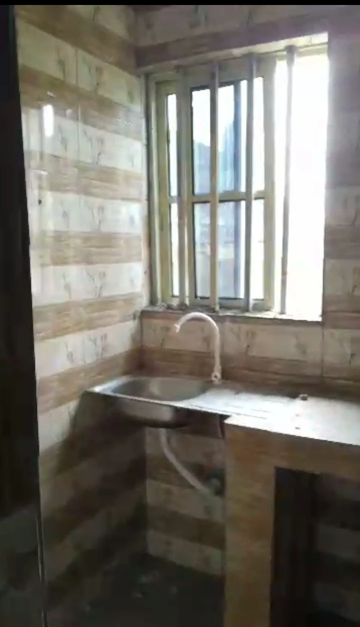 SelfContain for Sale in Okuokoko, Delta - Image 1