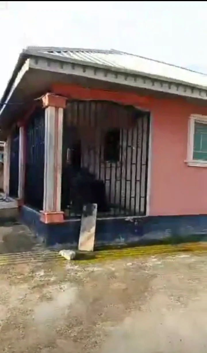 Bungalow for Sale in Pz off sapele road, Edo - Image 3