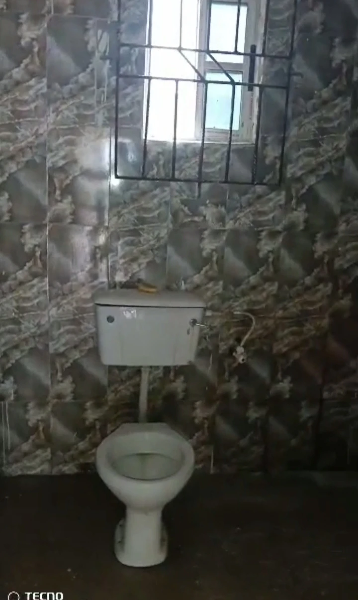 1 Bedroom Flat for Rent in Ogbokoso, Delta - Image 3