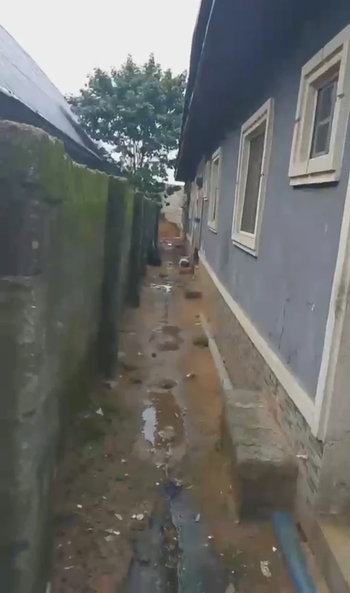 Bungalow for Sale in Gaddafi street oghara, Delta - Image 2