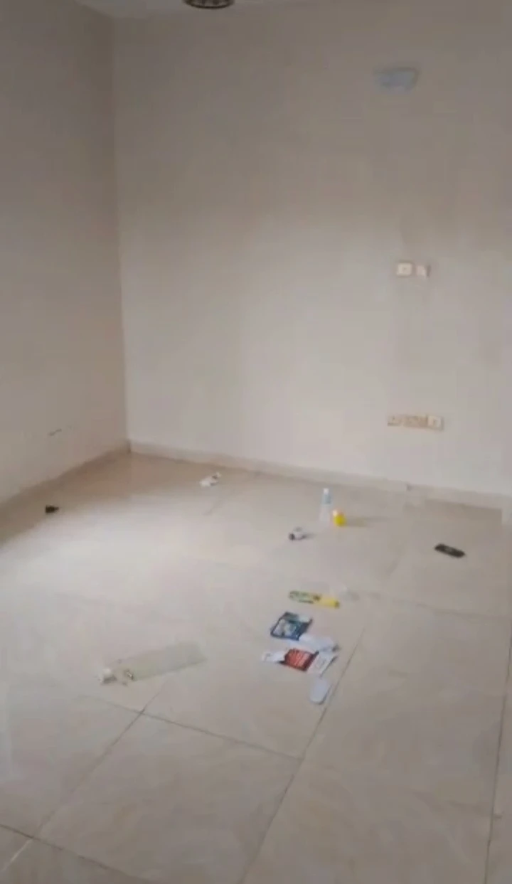 2 Bedroom Flat for Rent in Adesa Warri, Delta - Image 2