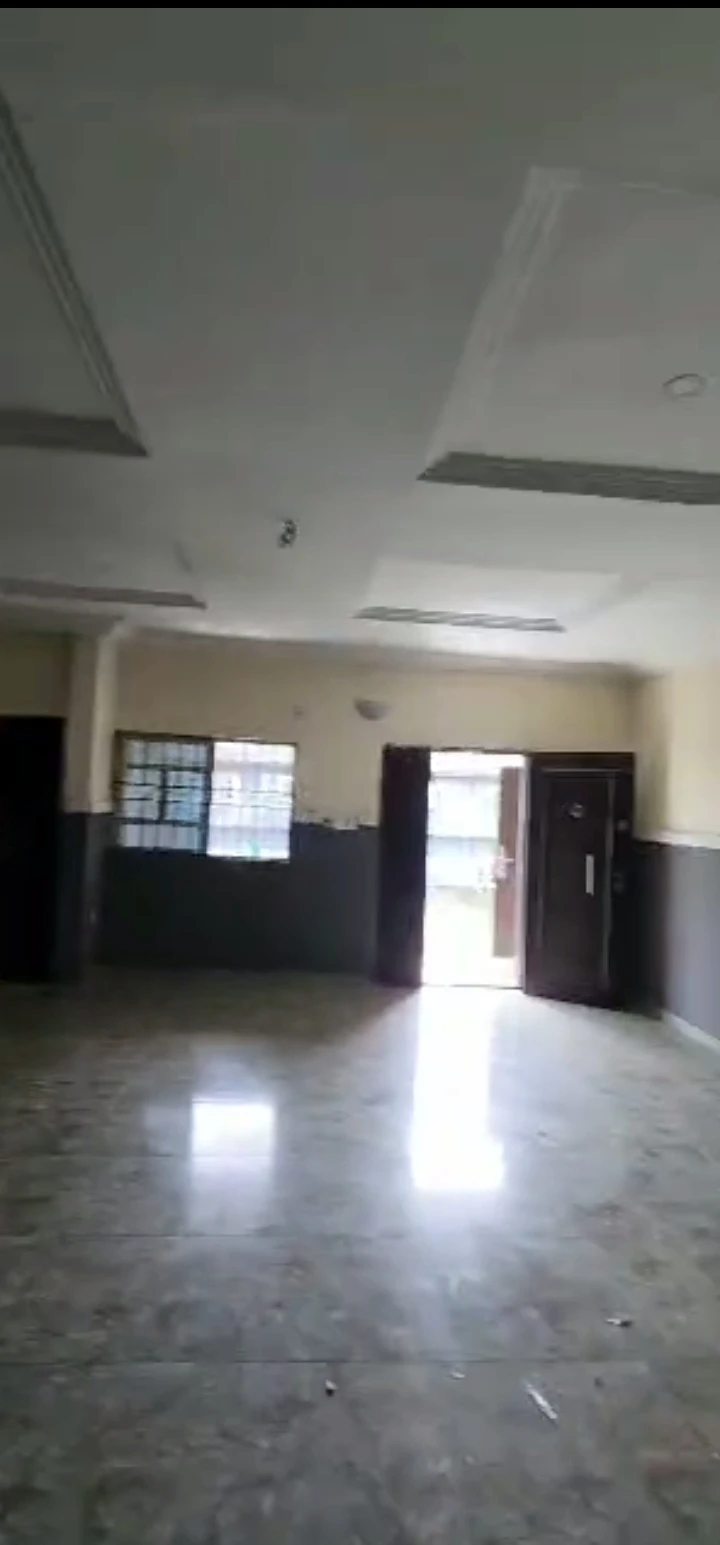 3 Bedroom Flat for Rent in Jeddo, Delta - Image 2