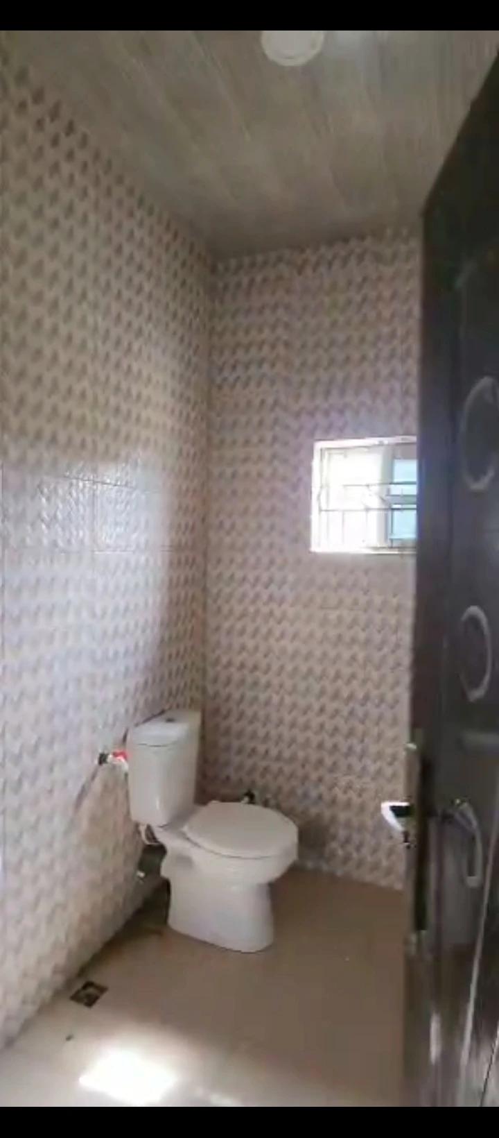 3 Bedroom Flat for Rent in Jeddo, Delta - Image 3