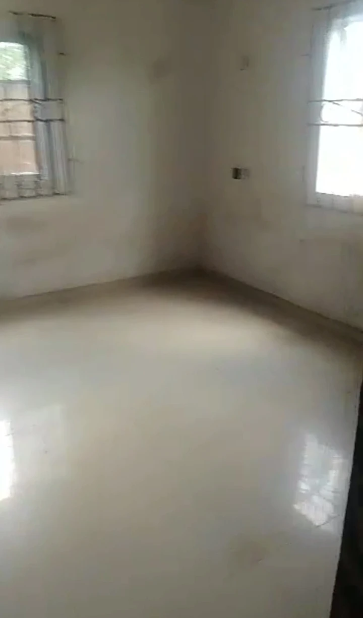 3 Bedroom Flat for Rent in Guobadia, Edo - Image 1