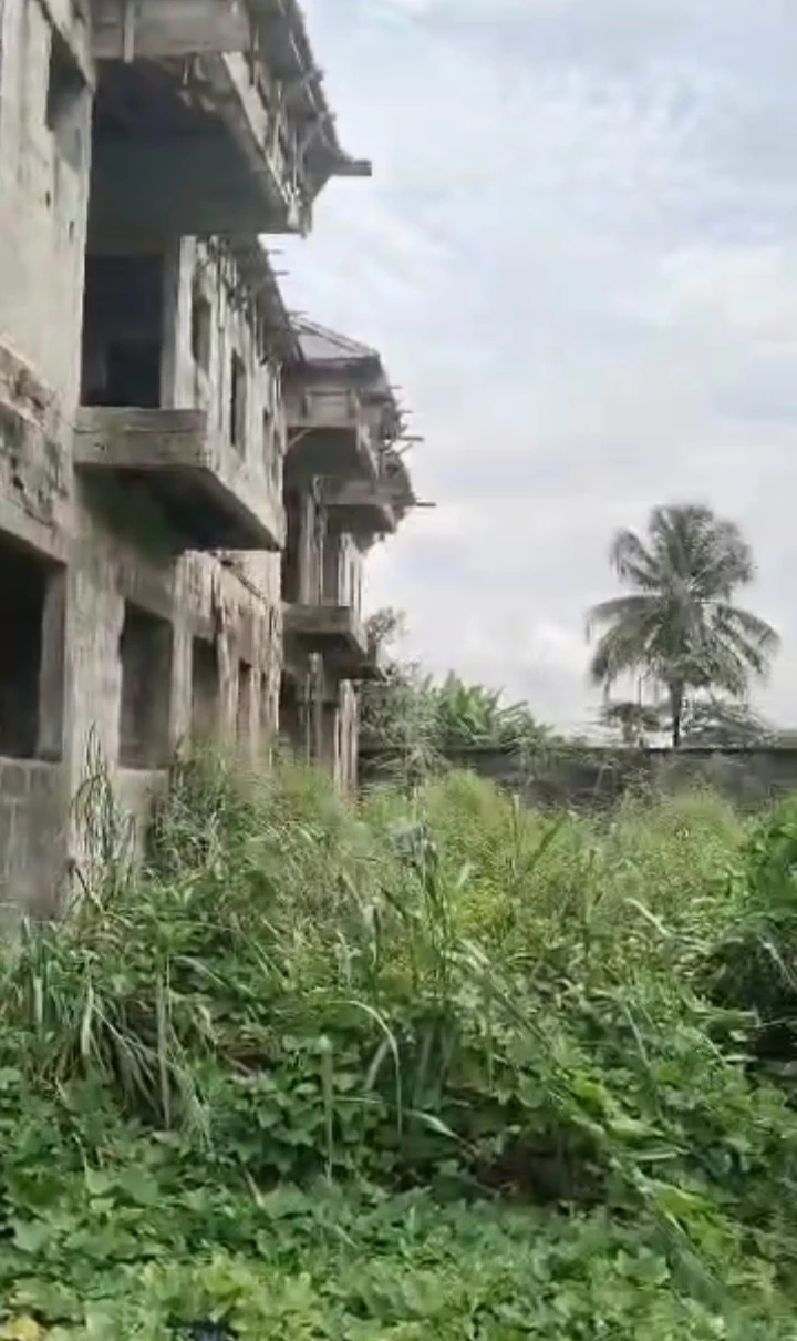 Uncompleted Building for Sale in Okuokoko, Delta - Image 1