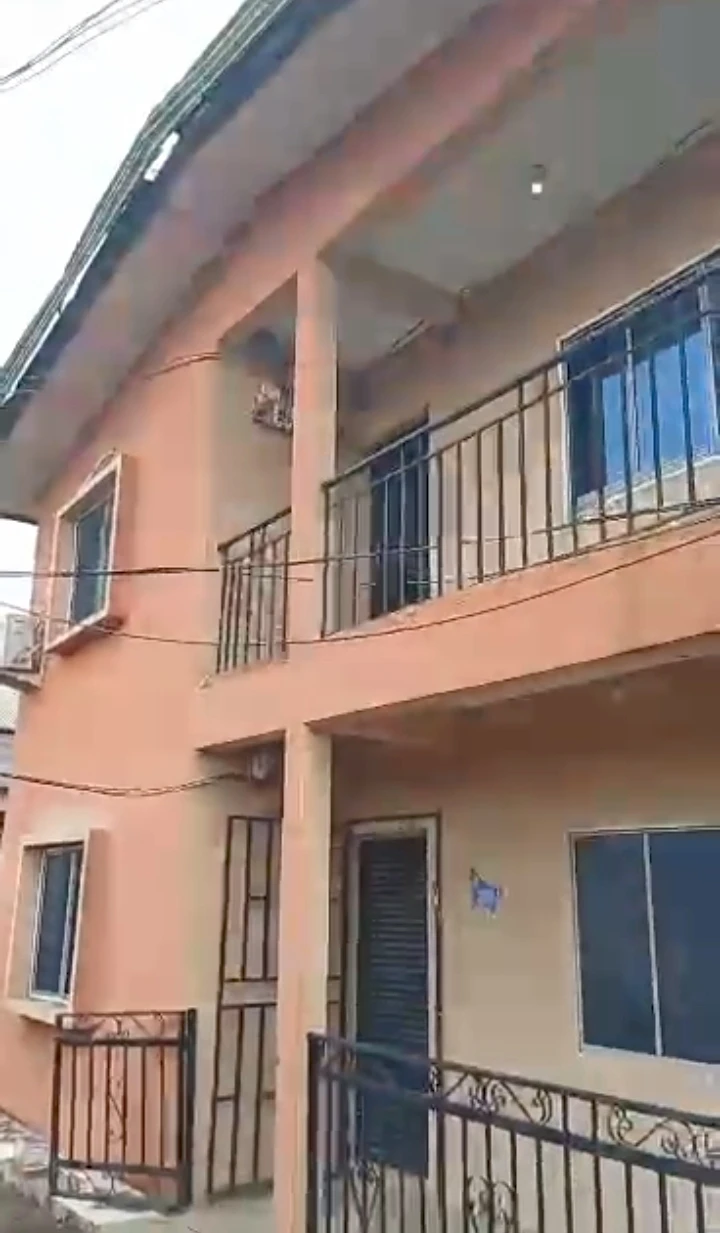 3 Bedroom Flat for Sale in Erediauwa, Edo - Image 1