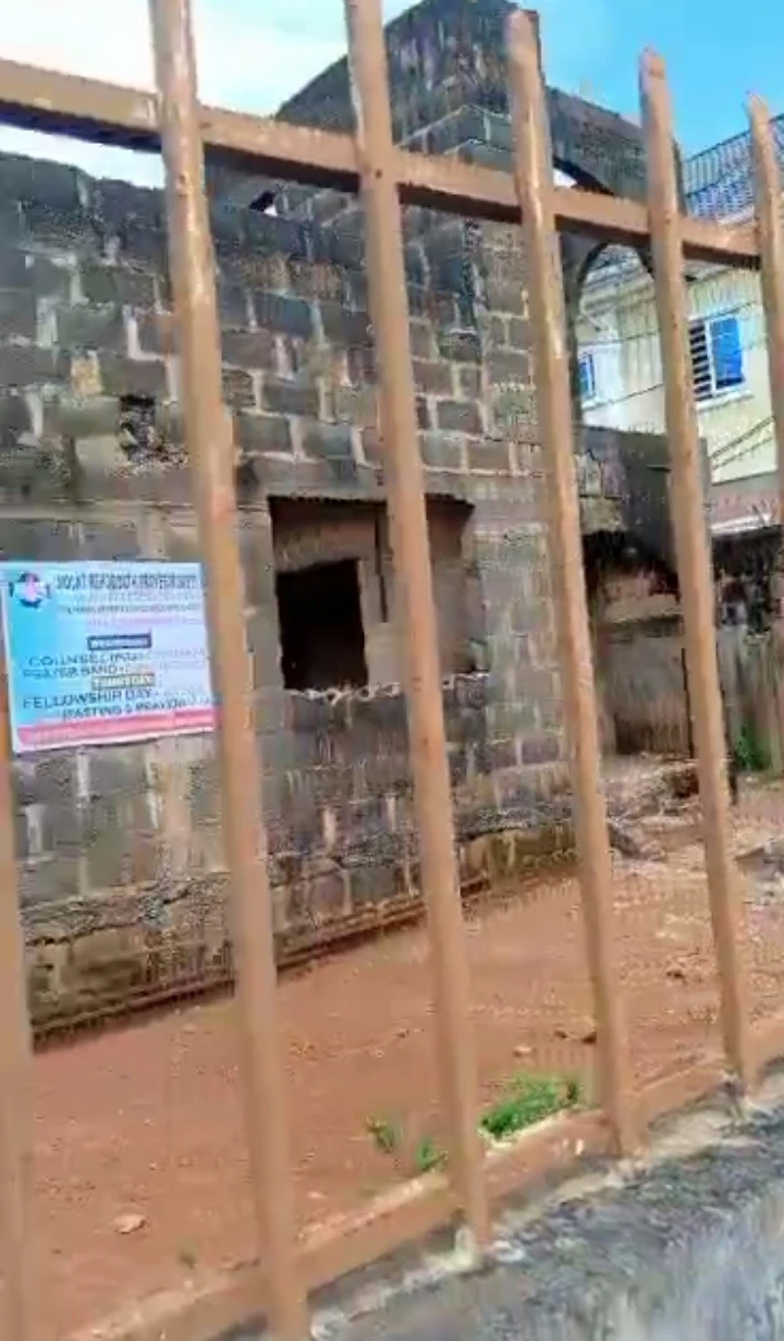 Duplex for Sale in Dumez off sapele road Benin city, Edo - Image 3