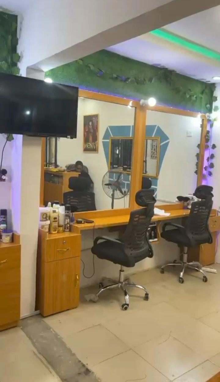 Store for Sale in Okha sapele road, Edo - Image 2