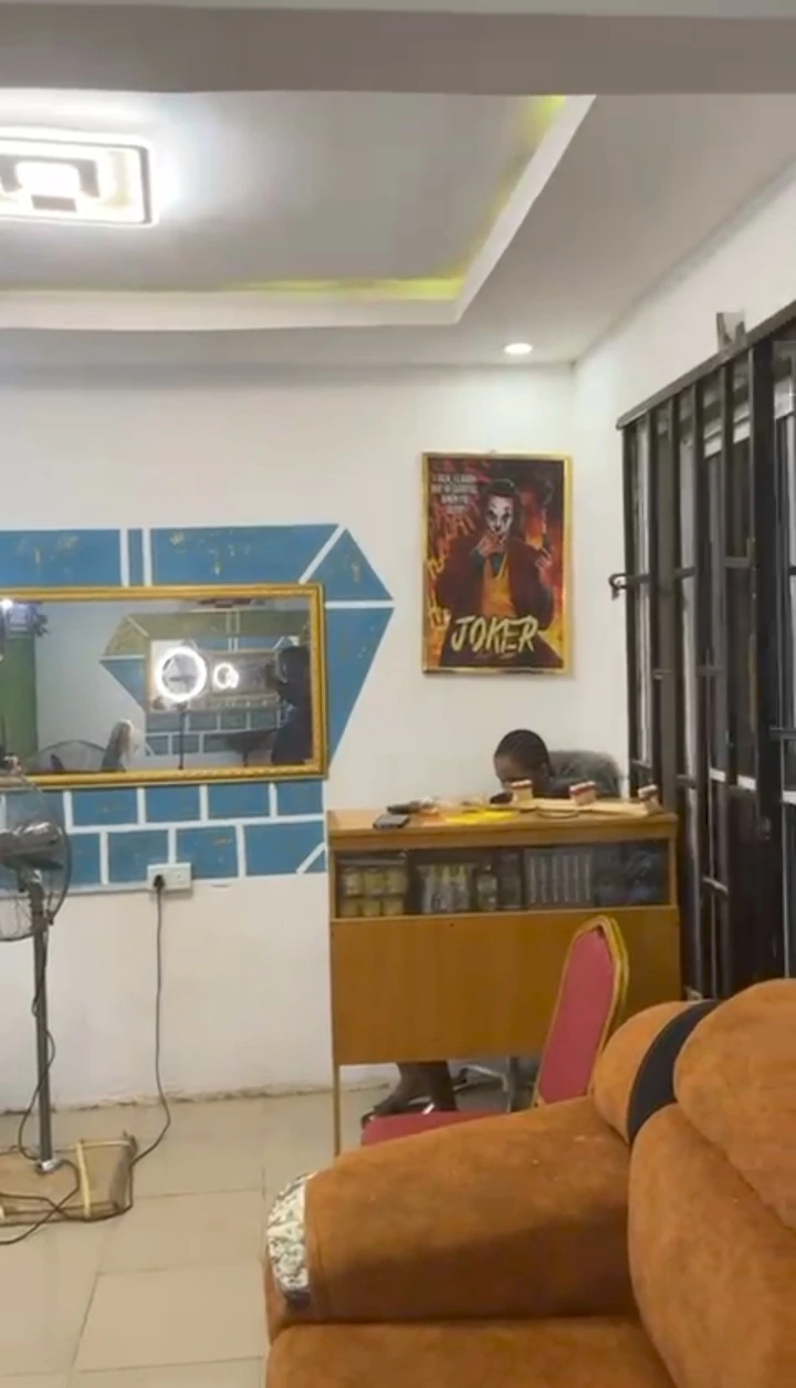 Store for Sale in Okha sapele road, Edo - Image 3