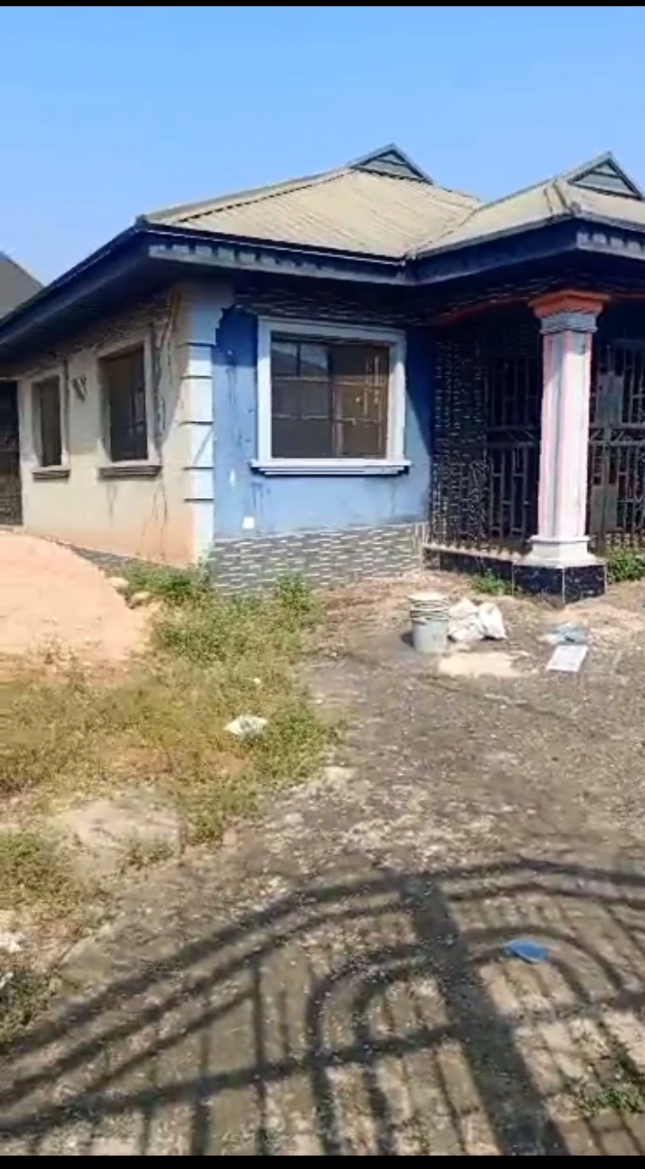 Bungalow for Sale in Evabaubogun, Edo - Image 2