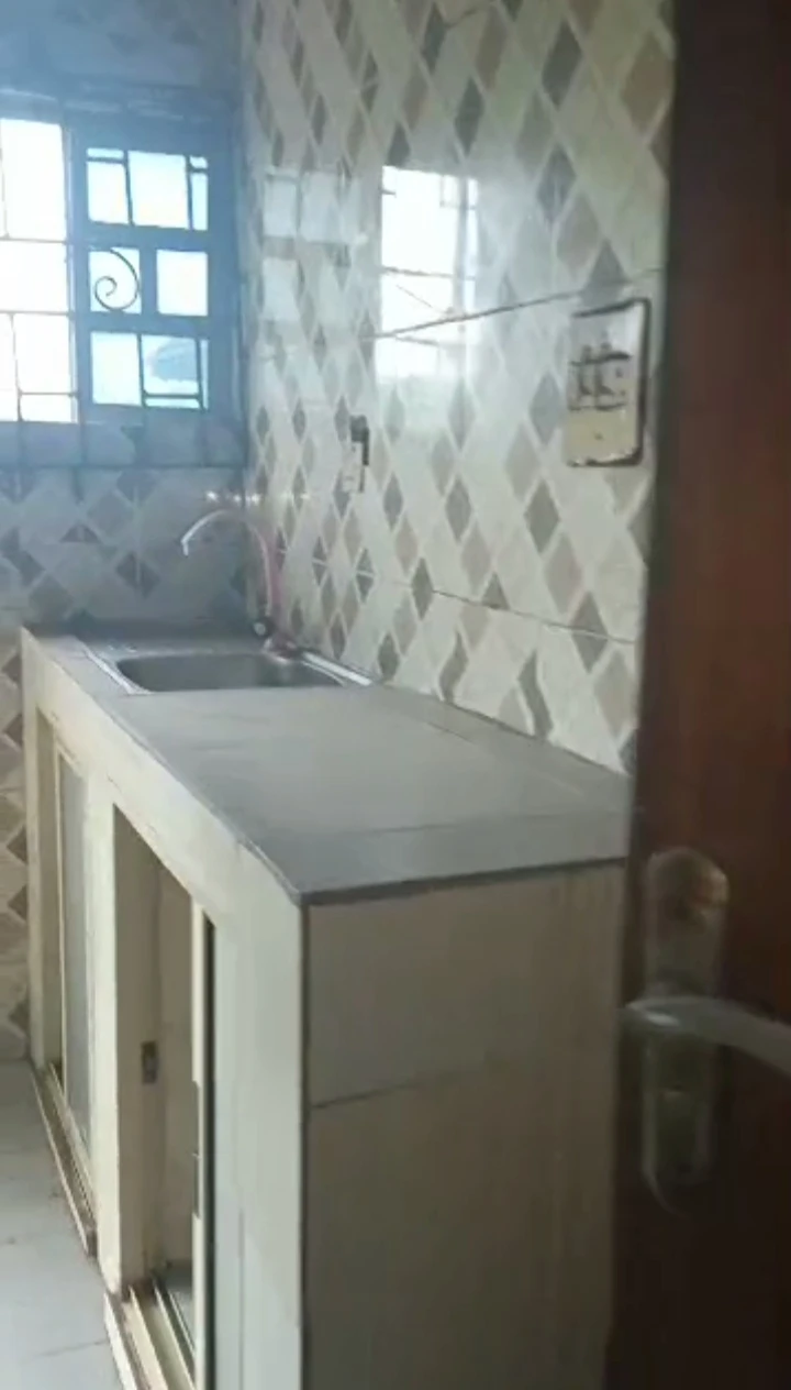 1 Bedroom Flat for Rent in Opete, Delta - Image 3