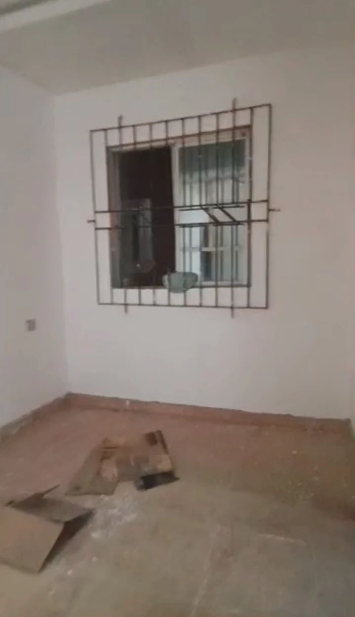 1 Bedroom Flat for Rent in Ogbokoso, Delta - Image 3