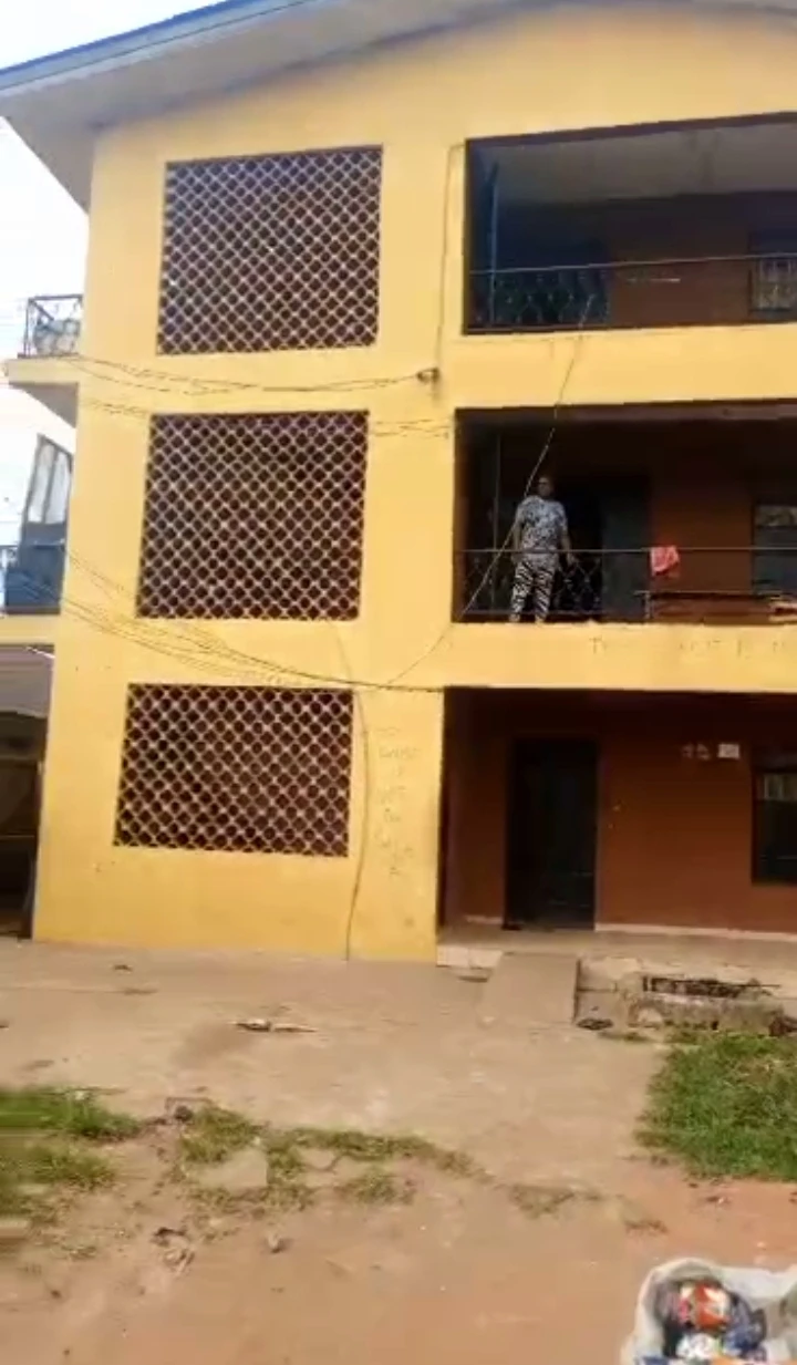 Hostel for Sale in Mission road Benin city, Edo - Image 1