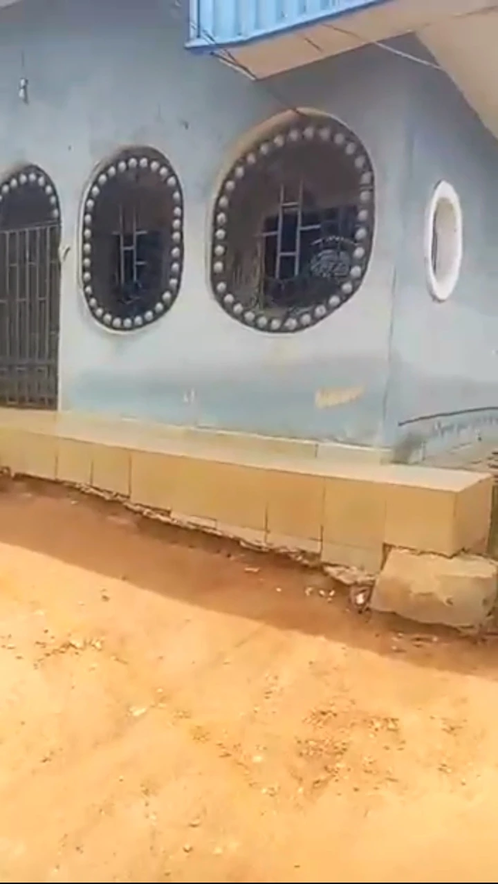 Bungalow for Sale in Lucky way ikpoba Hill upper mission, Edo - Image 1