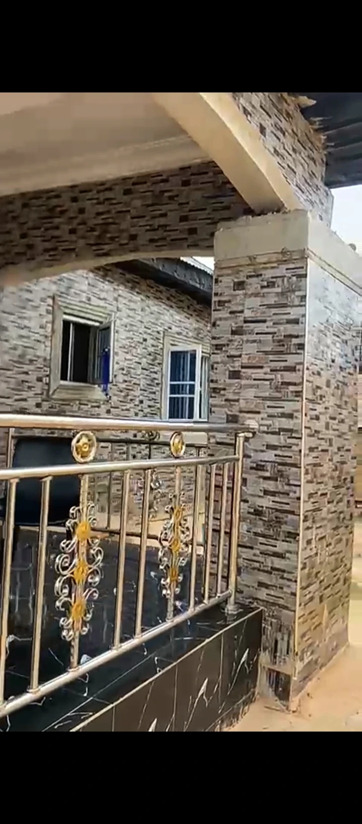 3 Bedroom Flat for Sale in AMAGBA, Edo - Image 2