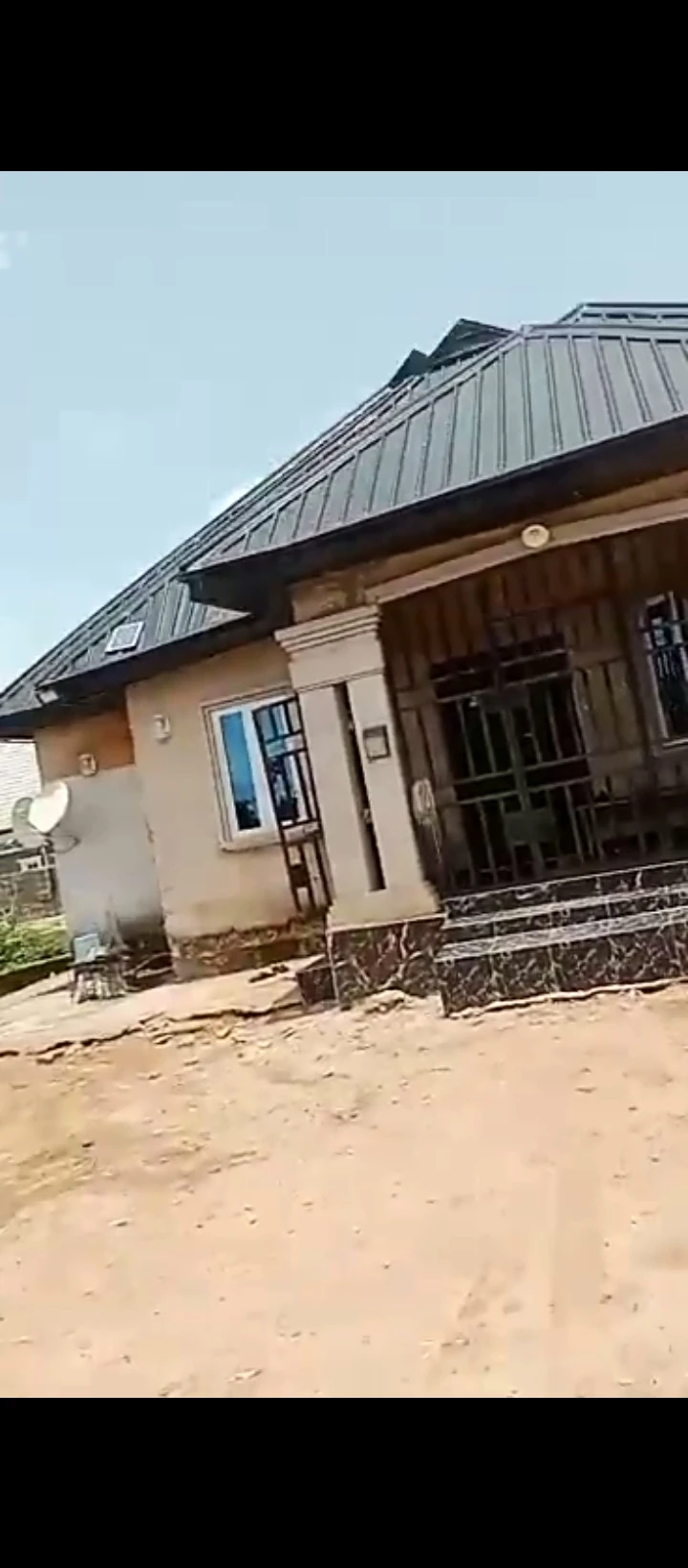 4 Bedroom Flat for Sale in AMAGBA, Edo - Image 2