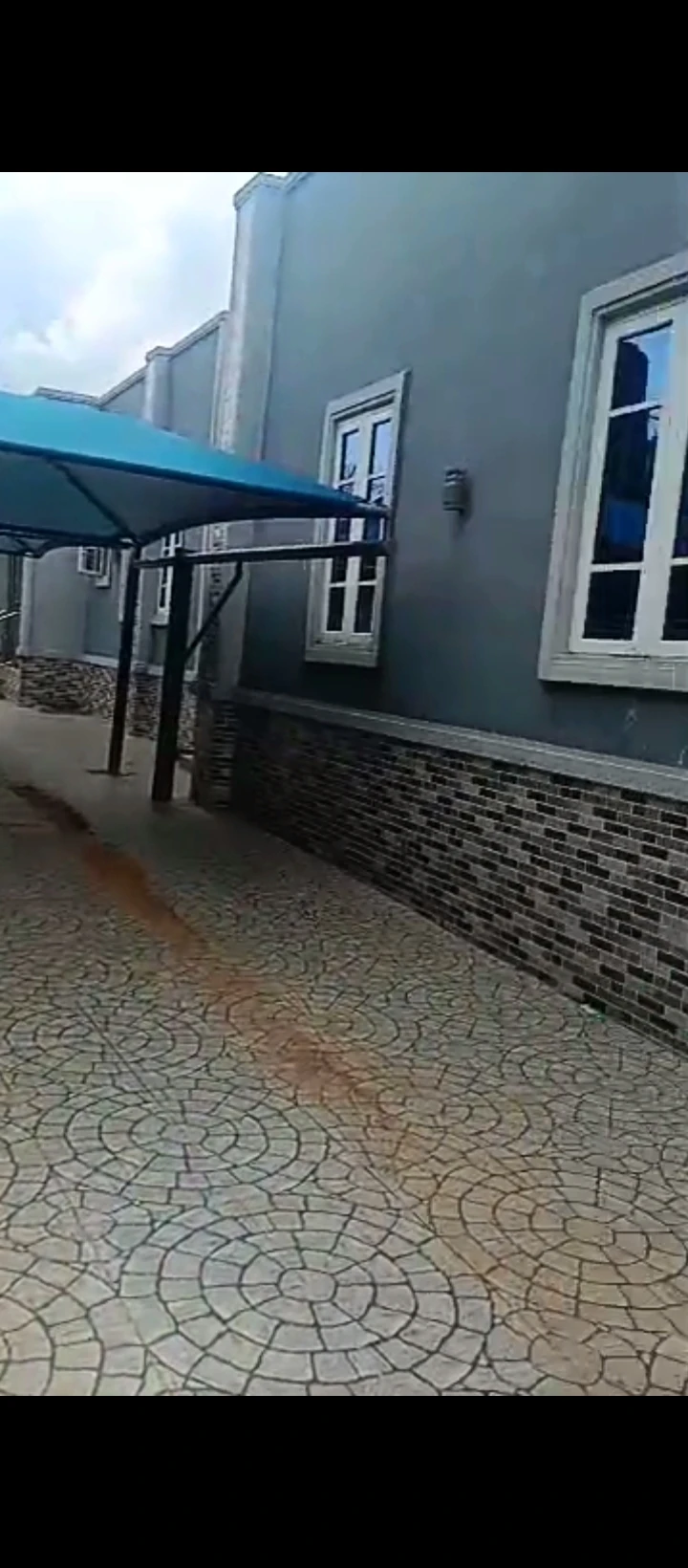3 Bedroom Flat for Sale in Ogheghe community, Edo - Image 1