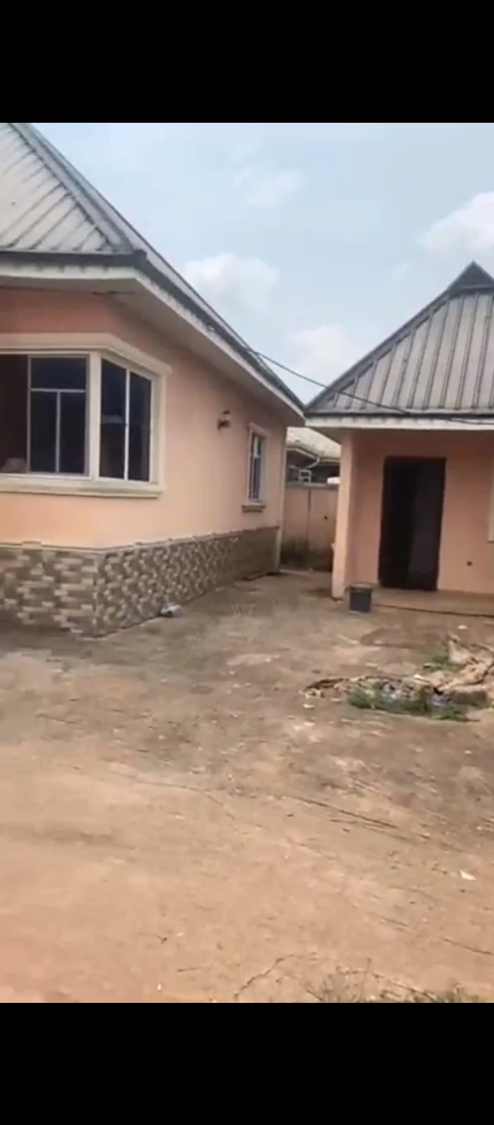Bungalow for Sale in Sapele road, Edo - Image 2
