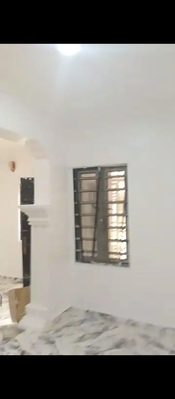 3 Bedroom Flat for Rent in Ewuku, Edo - Image 1