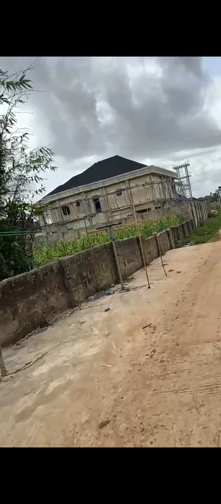 Land for Sale in Okhouromi, Edo - Image 1