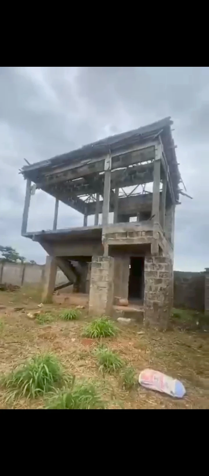 Bungalow for Sale in Okhouromi, Edo - Image 1