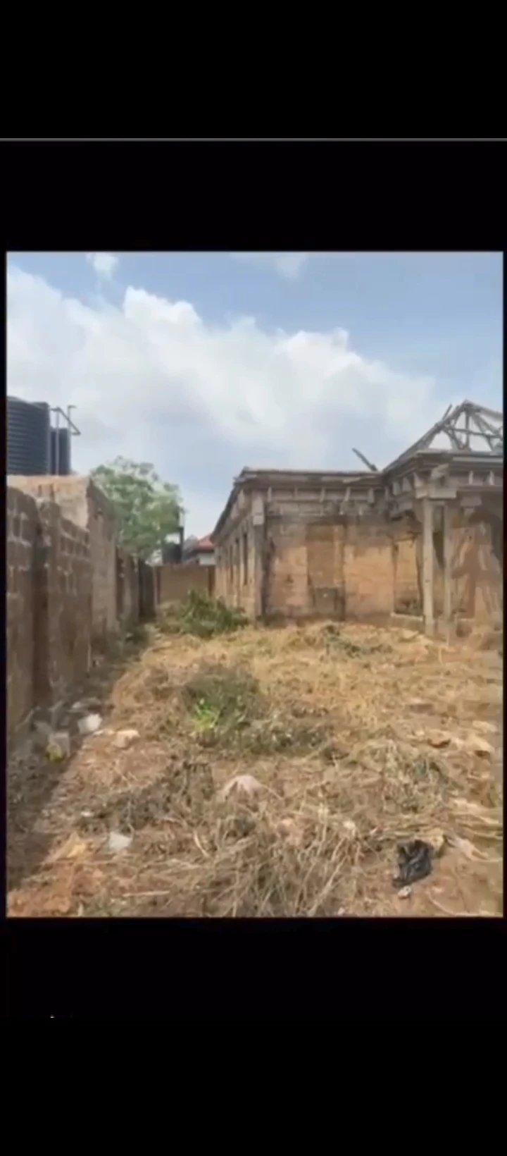 4 Bedroom Flat for Sale in Isihor, Edo - Image 1