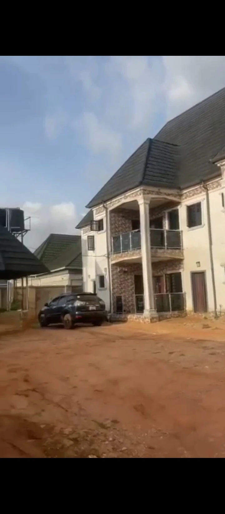 Duplex for Sale in Efionayi community, Edo - Image 2