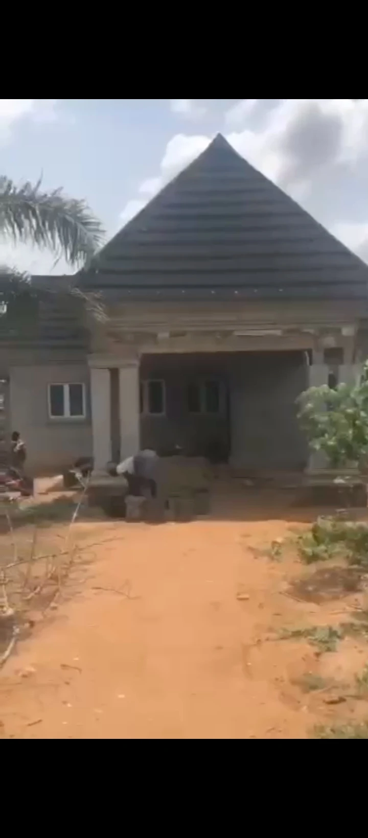 4 Bedroom Flat for Sale in AMAGBA, Edo - Image 3