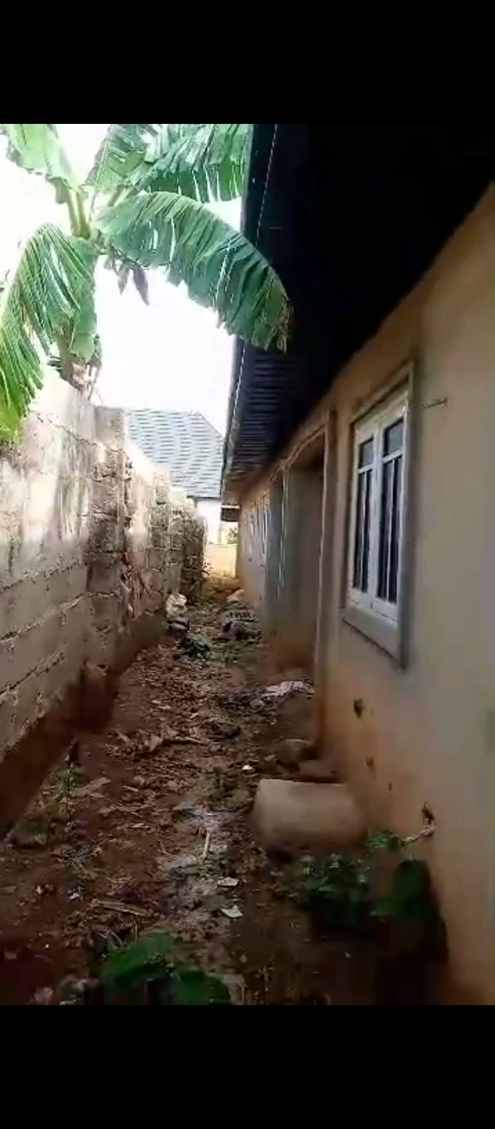 2 Bedroom Flat for Sale in Ewhuku, Edo - Image 2