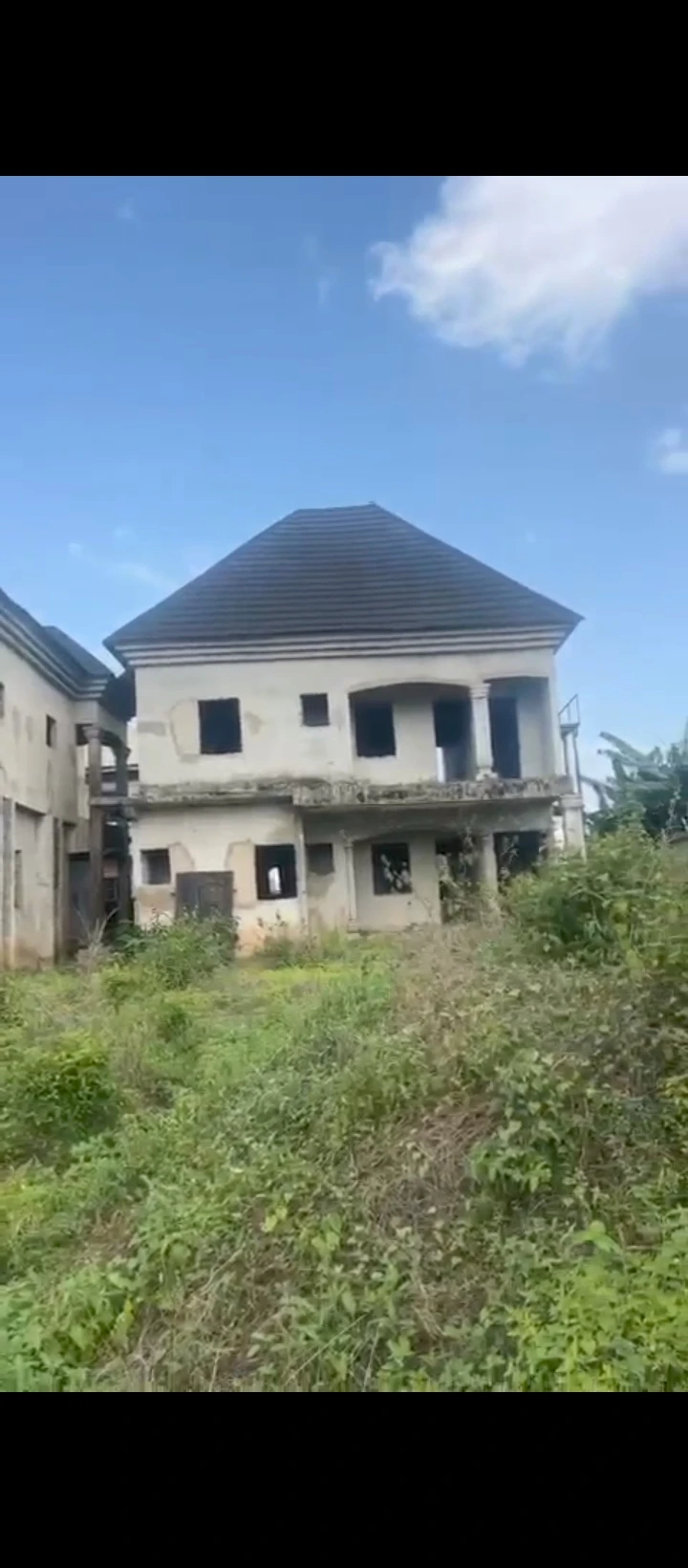 Duplex for Sale in Arougba, Edo - Image 1