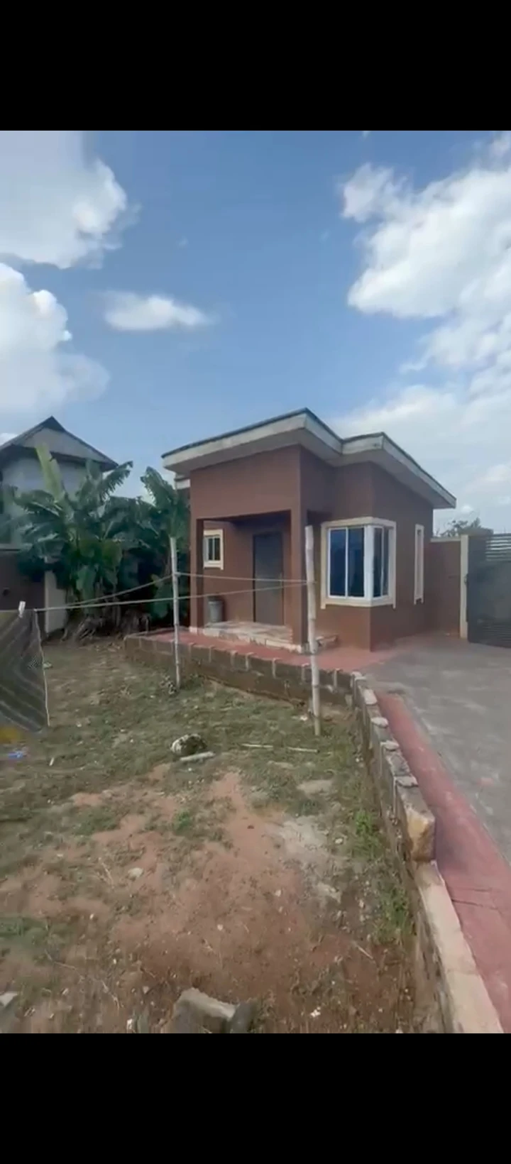 Duplex for Sale in Arougba, Edo - Image 2