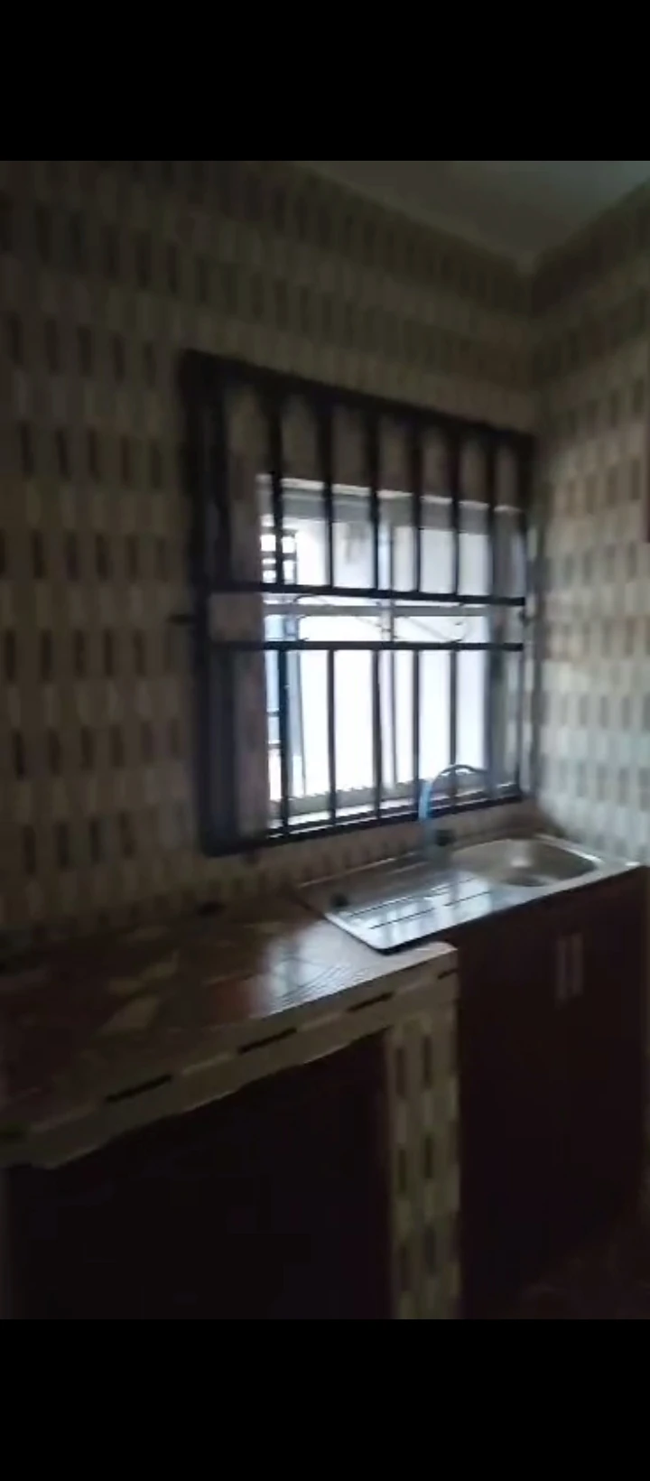 1 Bedroom Flat for Rent in Oluku, Edo - Image 3