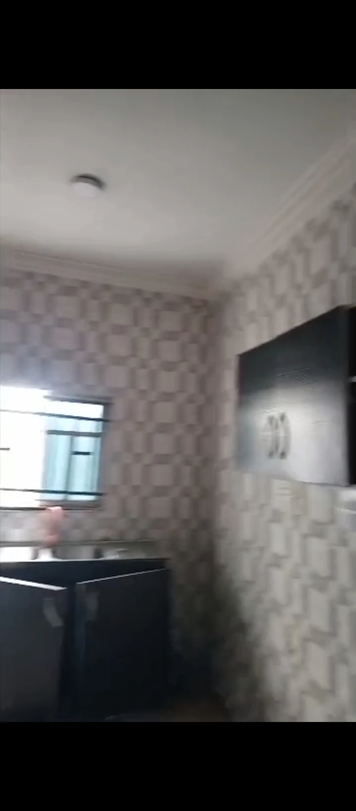 2 Bedroom Flat for Rent in Miller road, Edo - Image 2
