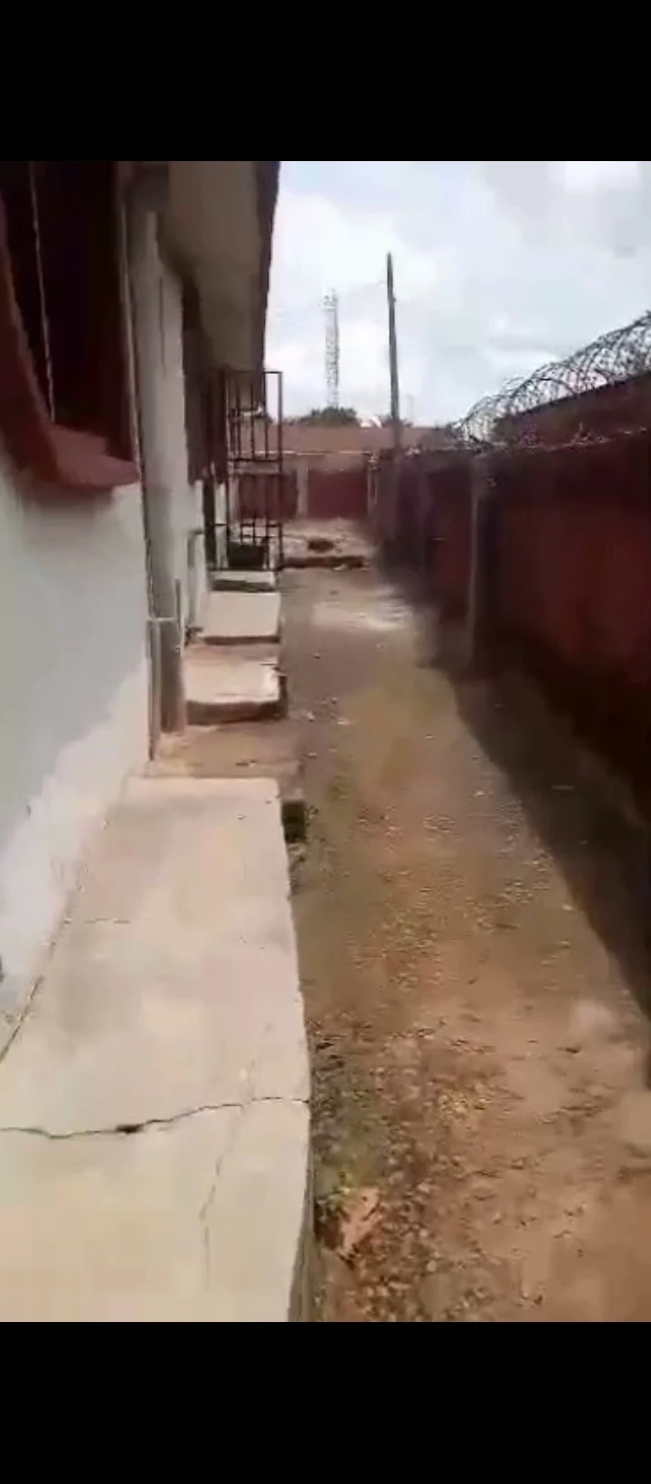 3 Bedroom Flat for Sale in Upper sakpoba road Benin city off Abraka road, Edo - Image 3