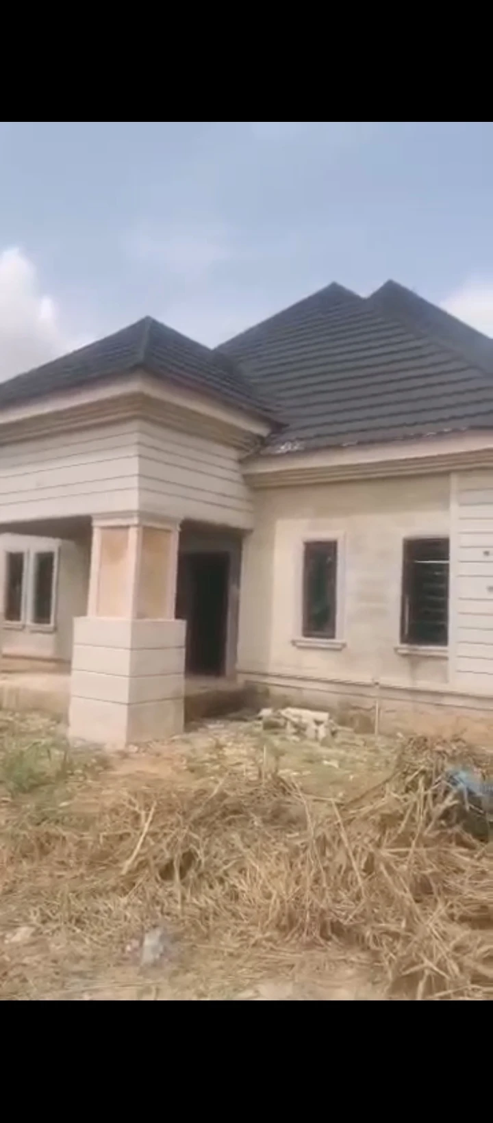4 Bedroom Flat for Sale in Benin Agbor road, Edo - Image 2