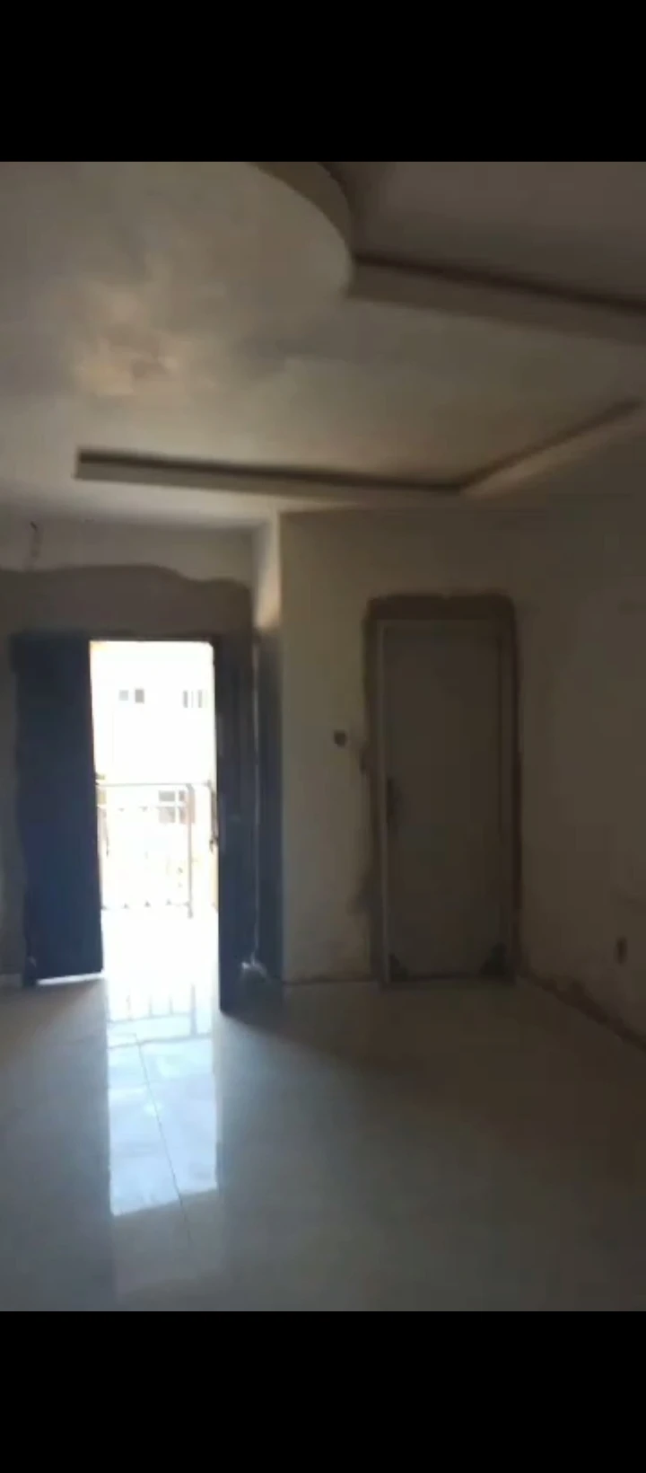 3 Bedroom Flat for Rent in First ugbor, Edo - Image 1