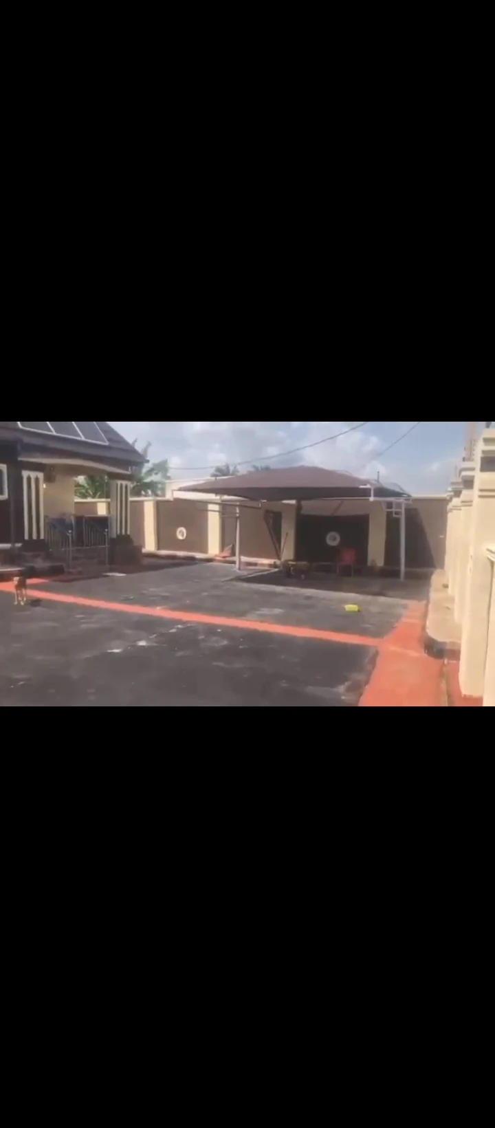3 Bedroom Flat for Sale in Uroho community sapele road bypass, Edo - Image 1