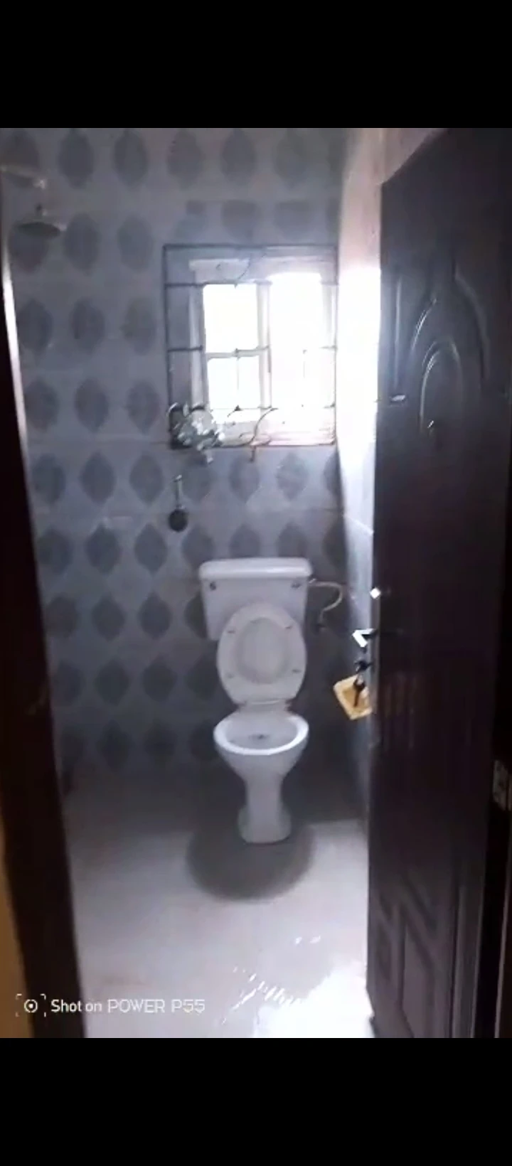 3 Bedroom Flat for Rent in Ugbor central, Edo - Image 2